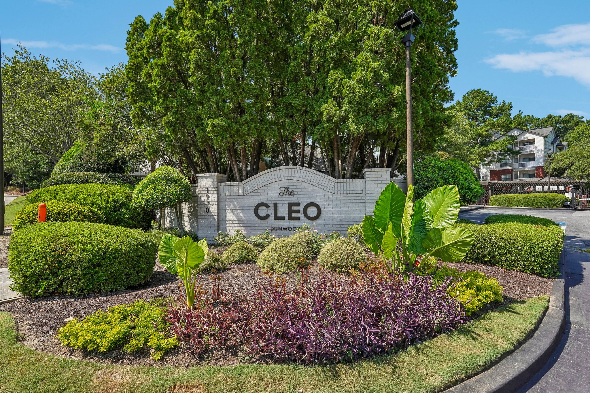 The Cleo Dunwoody exterior signage
